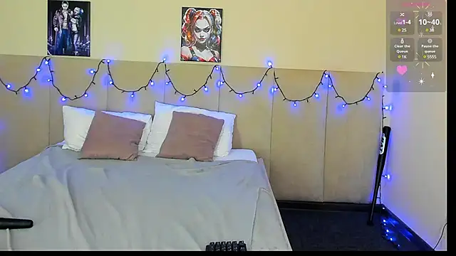 Snapshot of MuscleXXXBarbie chatting on 03/07/25, 11:40 MuscleXXXBarbie online show from 03/07/25, 11:40