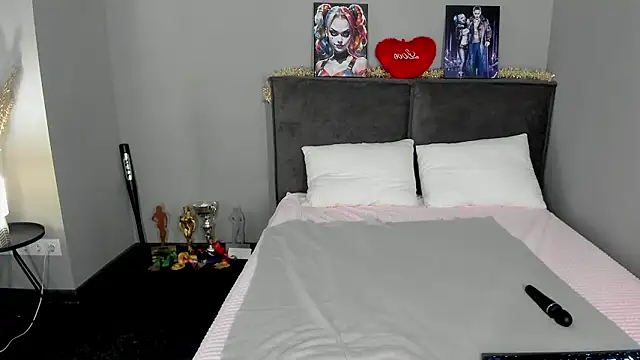 MuscleXXXBarbie online show from 02/20/26, 09:11