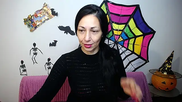 LiluGrants online show from 10/25/25, 06:08