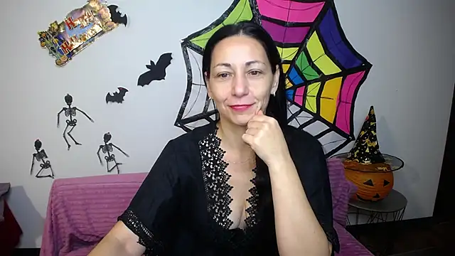 LiluGrants online show from 10/21/25, 06:29