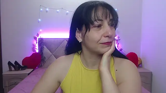 Snapshot of LiluGrants chatting on 02/02/26, 07:13 LiluGrants online show from 02/02/26, 07:13