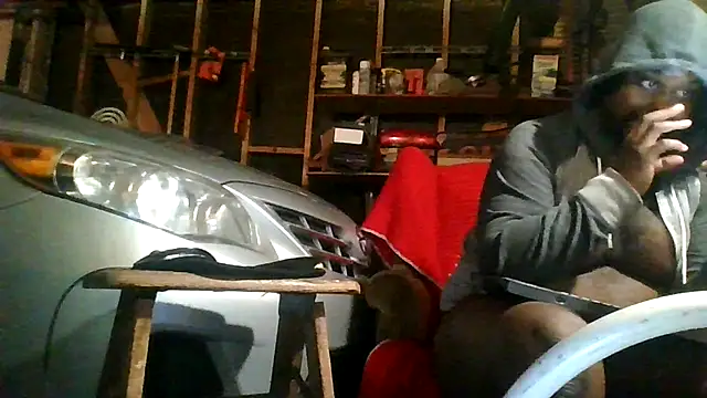 Snapshot of HBYAM chatting on 10/04/25, 10:39 HBYAM online show from 10/04/25, 10:39