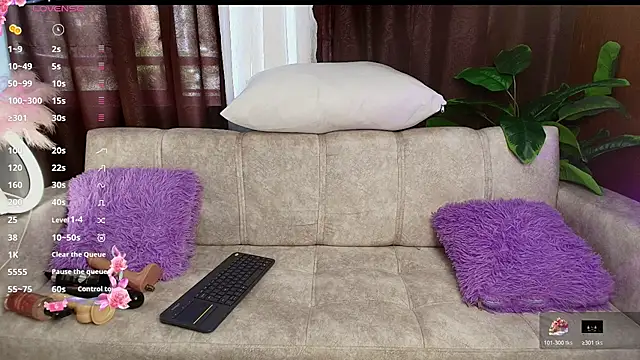 liaowen1 online show from 10/24/25, 03:22