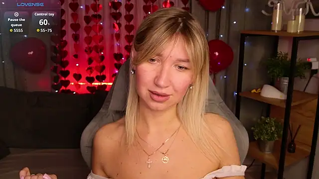 Snapshot of MilaBott chatting on 02/10/26, 07:24 MilaBott online show from 02/10/26, 07:24