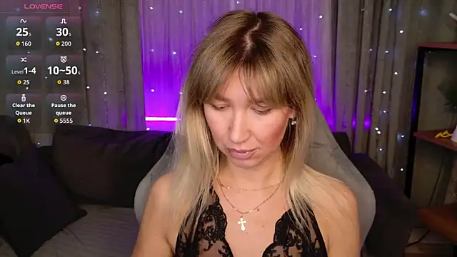 MilaBott online show from 03/16/26, 07:05