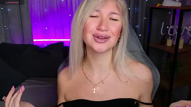 MilaBott online show from 11/20/25, 08:09