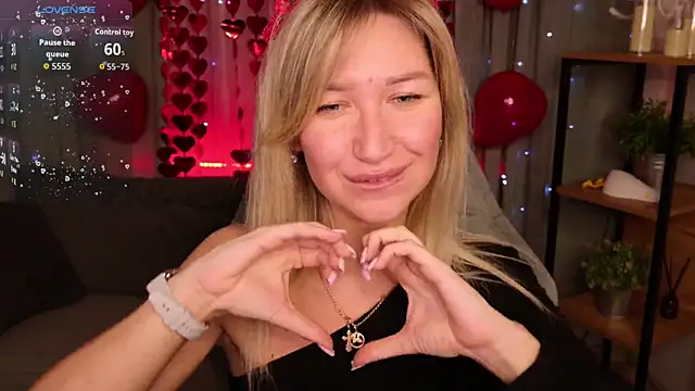 Snapshot of MilaBott chatting on 02/08/26, 07:33 MilaBott online show from 02/08/26, 07:33