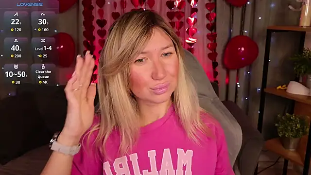 Snapshot of MilaBott chatting on 02/12/26, 07:13 MilaBott online show from 02/12/26, 07:13