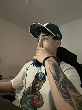 gojo satoru 18 online show from 03/30/26, 05:47