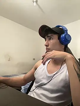 gojo satoru 18 online show from 03/12/26, 04:33