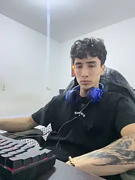 gojo satoru 18 online show from 02/02/26, 09:03