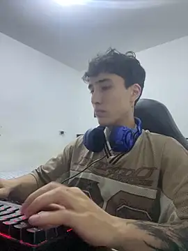 gojo satoru 18 online show from 02/05/26, 11:11