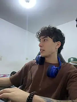 gojo satoru 18 online show from 04/06/26, 08:54