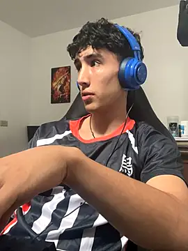 gojo satoru 18 online show from 10/24/25, 04:28