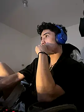 gojo satoru 18 online show from 12/05/25, 08:39