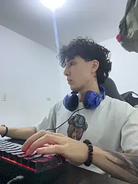 gojo satoru 18 online show from 06/22/26, 03:01