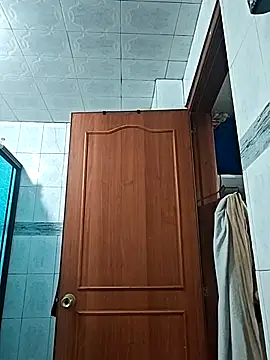 helena smith online show from 10/22/25, 03:06