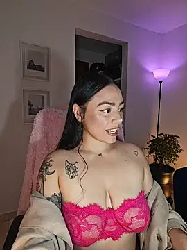 helena smith online show from 05/05/26, 03:31