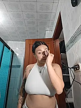 helena smith online show from 04/19/26, 03:51