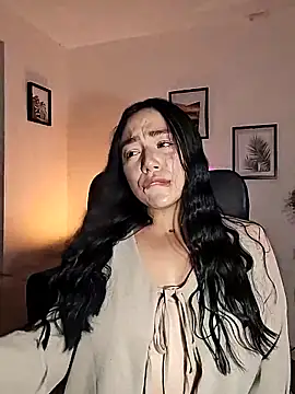 helena smith online show from 11/10/25, 03:44