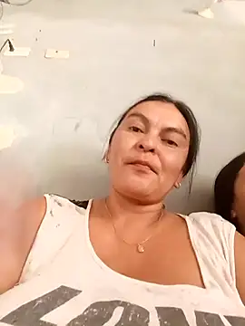 Snapshot of Horny-Mommy-Dirty chatting on 10/07/25, 03:02 Horny-Mommy-Dirty online show from 10/07/25, 03:02