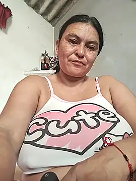 Horny-Mommy-Dirty online show from 11/05/25, 12:41