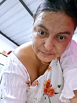 Snapshot of Horny-Mommy-Dirty chatting on 07/01/26, 02:34 Horny-Mommy-Dirty online show from 07/01/26, 02:34