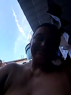 Horny-Mommy-Dirty online show from 10/22/25, 09:35