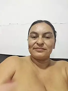 Horny-Mommy-Dirty online show from 10/21/25, 03:06