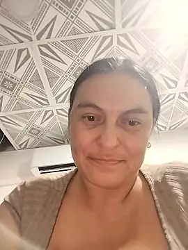 Horny-Mommy-Dirty online show from 10/29/25, 04:00