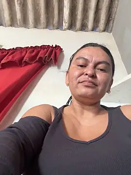 Horny-Mommy-Dirty online show from 11/17/25, 12:53