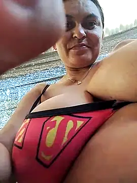 Snapshot of Horny-Mommy-Dirty chatting on 10/18/25, 02:30 Horny-Mommy-Dirty online show from 10/18/25, 02:30
