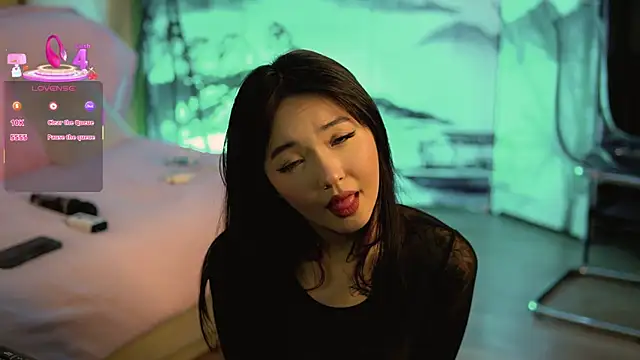 Lin kun online show from 03/16/25, 02:11