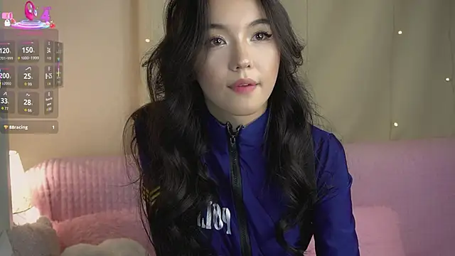 Snapshot of Lin_kun chatting on 12/22/25, 09:15 Lin kun online show from 12/22/25, 09:15