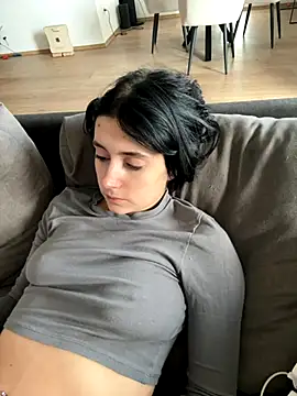 Lena Lang online show from 11/16/25, 10:20