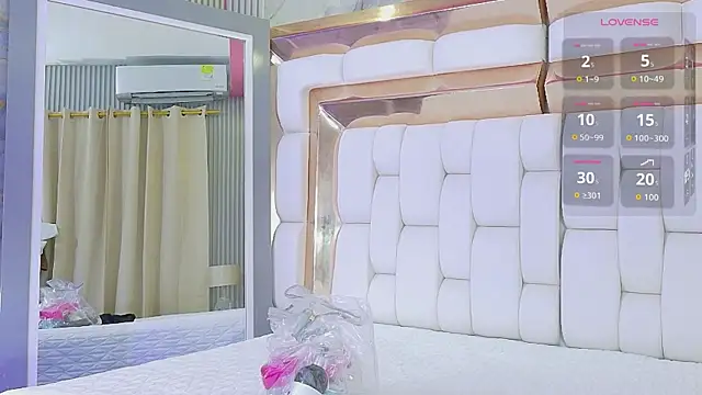 Beautifulskinny18 online show from 04/07/26, 07:37