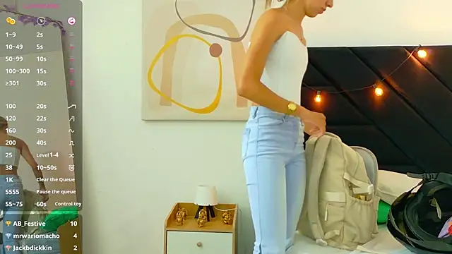 Beautifulskinny18 online show from 06/20/26, 07:52