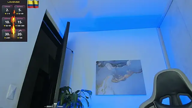 Yeiko Romero  online show from 11/28/25, 09:26