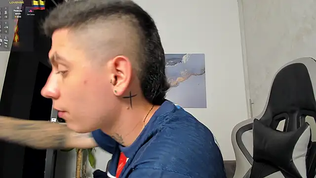 Yeiko Romero  online show from 02/25/26, 05:24