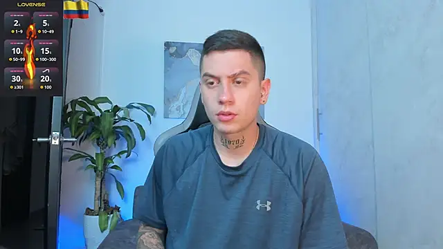 Yeiko Romero  online show from 11/26/25, 05:46