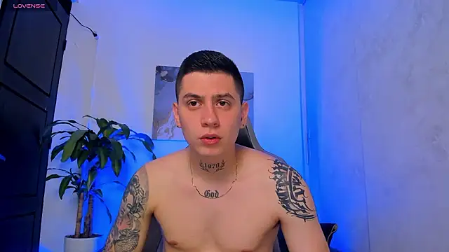 Yeiko Romero  online show from 02/06/26, 09:11