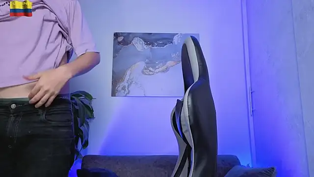 Yeiko Romero  online show from 04/13/26, 06:23