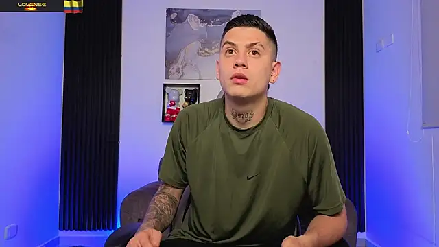 Yeiko Romero  online show from 06/26/26, 07:03