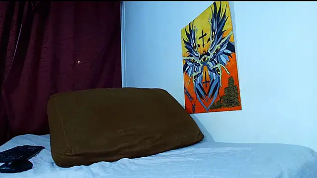 Thomass00 online show from 11/08/25, 11:41