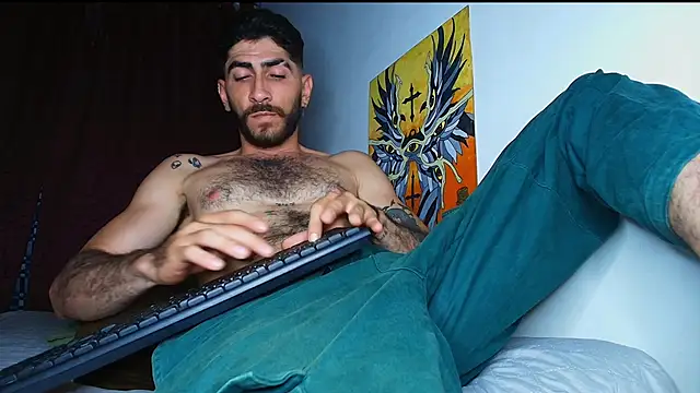 Thomass00 online show from 02/03/26, 03:04