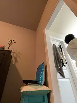 Snapshot of wynterheat chatting on 11/11/25, 06:30 wynterheat online show from 11/11/25, 06:30