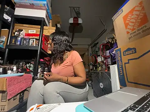 wynterheat online show from 05/25/26, 03:17