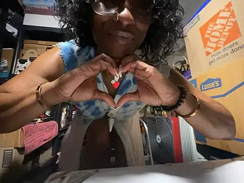 wynterheat online show from 04/27/26, 09:46