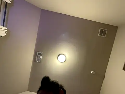 Snapshot of wynterheat chatting on 11/29/25, 06:02 wynterheat online show from 11/29/25, 06:02