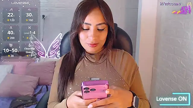 Snapshot of Paulina_627 chatting on 07/24/26, 04:36 Paulina 627 online show from 07/24/26, 04:36